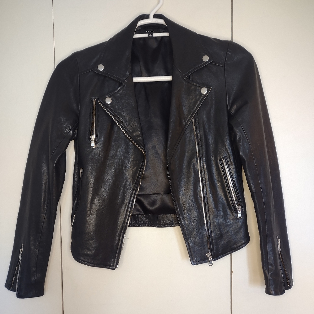 DSTLD women's size small black leather jacket